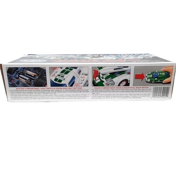 EUC Hess Race Car and Racer Toy Cars 2009 - Picture 4 of 14